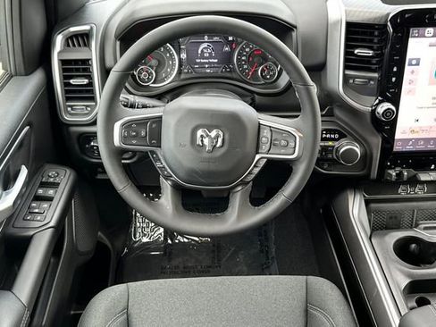 New 2026 RAM 1500 Big Horn AWD/4WD image 13