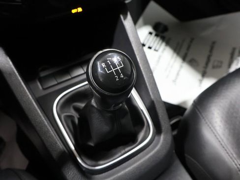 Used 2013 Volkswagen Jetta SE image 25