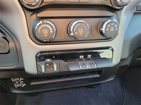 Certified 2024 RAM 3500 Big Horn image 27