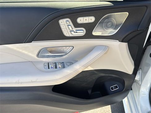 Used 2025 Mercedes-Benz GLE 53 AMG GLE 53 AMG image 25