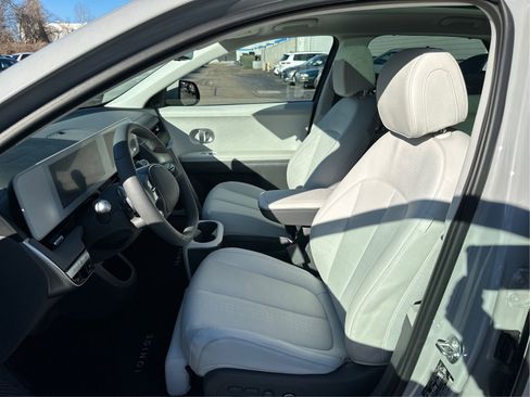 Certified 2024 Hyundai Ioniq 5 Limited AWD/4WD image 9