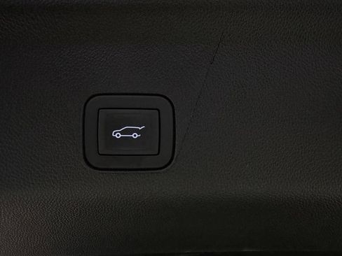 Used 2026 Chevrolet Tahoe RST RWD image 30