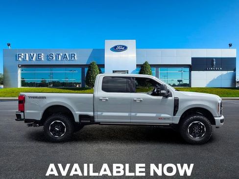 New 2026 Ford F250 Platinum w/ Tremor Off-Road Package AWD/4WD image 9
