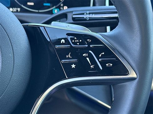 Certified 2025 Mercedes-Benz E 350 4MATIC Sedan image 28