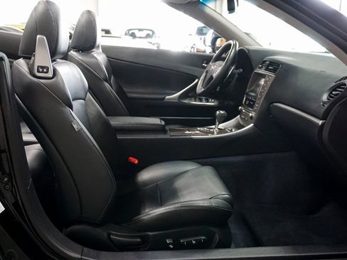 Used 2013 Lexus IS 350C w/ Luxury Pkg RWD image 43