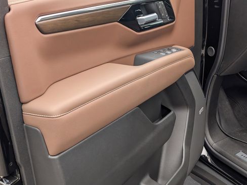 New 2026 Chevrolet Tahoe High Country image 16