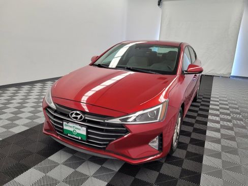 Used 2019 Hyundai Elantra SEL image 15