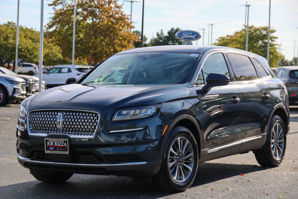 Used 2023 Lincoln Nautilus AWD w/ Premium Package image 1