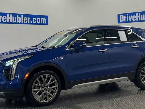 Used 2021 Cadillac XT4 Premium Luxury w/ Cold Weather Package AWD/4WD image 4