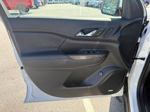 Used 2020 GMC Acadia Denali w/ LPO, Floor Liner Package image 10