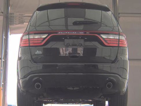 Used 2020 Dodge Durango SXT image 6