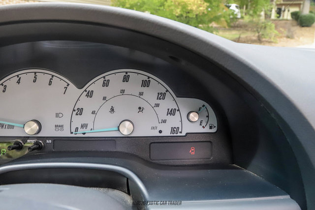Used 2002 Ford Thunderbird RWD image 32
