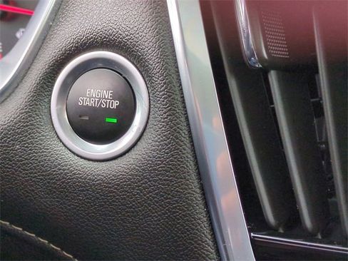 Certified 2022 Chevrolet Traverse Premier image 18