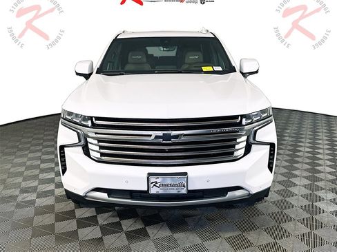 Used 2021 Chevrolet Tahoe High Country w/ Premium Package image 2