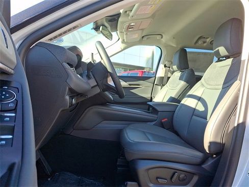 New 2026 Ford Explorer Active image 9