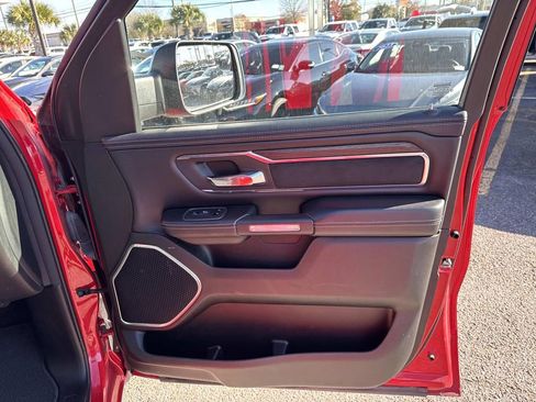 Used 2024 RAM 1500 Laramie image 14