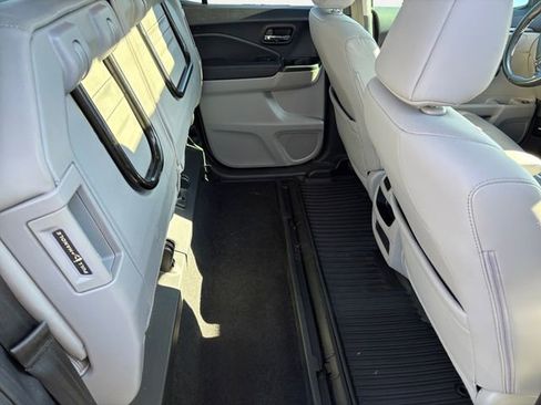 Used 2019 Honda Ridgeline RTL-T image 23