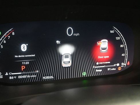 Used 2026 Acura MDX SH-AWD w/ Advance Package image 3