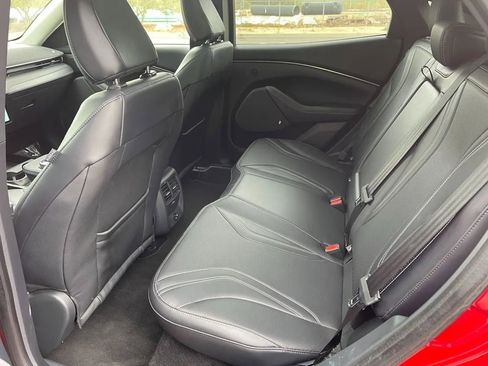 Used 2021 Ford Mustang Mach-E Premium image 9