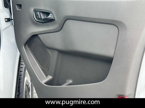 New 2025 Ford Transit 250 148 Medium Roof image 14