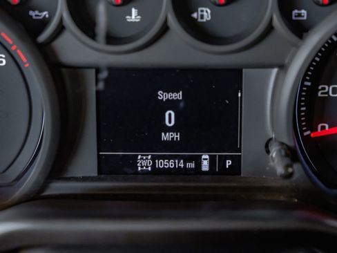 Used 2024 Chevrolet Silverado 2500 Custom w/ Custom Convenience Package image 19