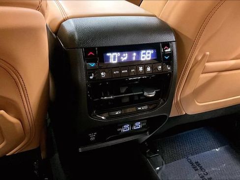 Used 2024 Jeep Grand Cherokee Summit AWD/4WD image 33