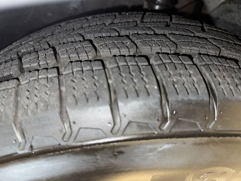 Used 2015 Honda Odyssey EX-L image 11