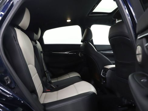 Used 2025 INFINITI QX55 Sensory w/ Lighting Package image 13