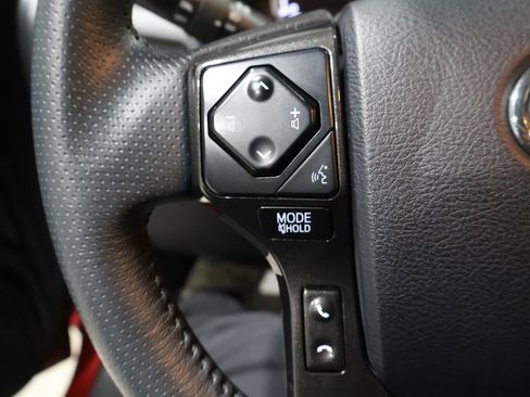 Used 2022 Toyota 4Runner TRD Off-Road Premium image 31