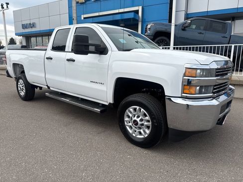 Used 2016 Chevrolet Silverado 2500 W/T image 7