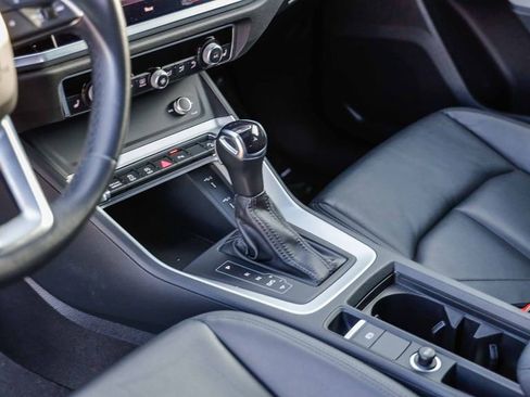 Used 2022 Audi Q3 2.0T Premium image 23