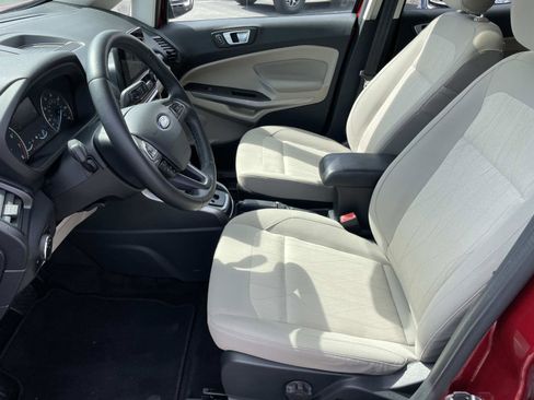 Used 2018 Ford EcoSport SE image 16