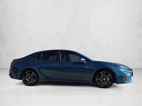 Used 2025 Toyota Camry XSE w/ Premium Package FWD image 4