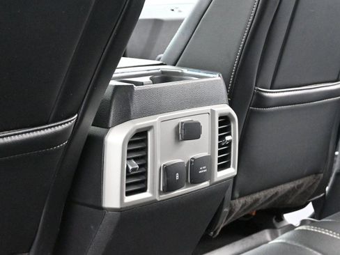 Used 2021 Ford F350 Lariat w/ Tremor Off-Road Package image 33