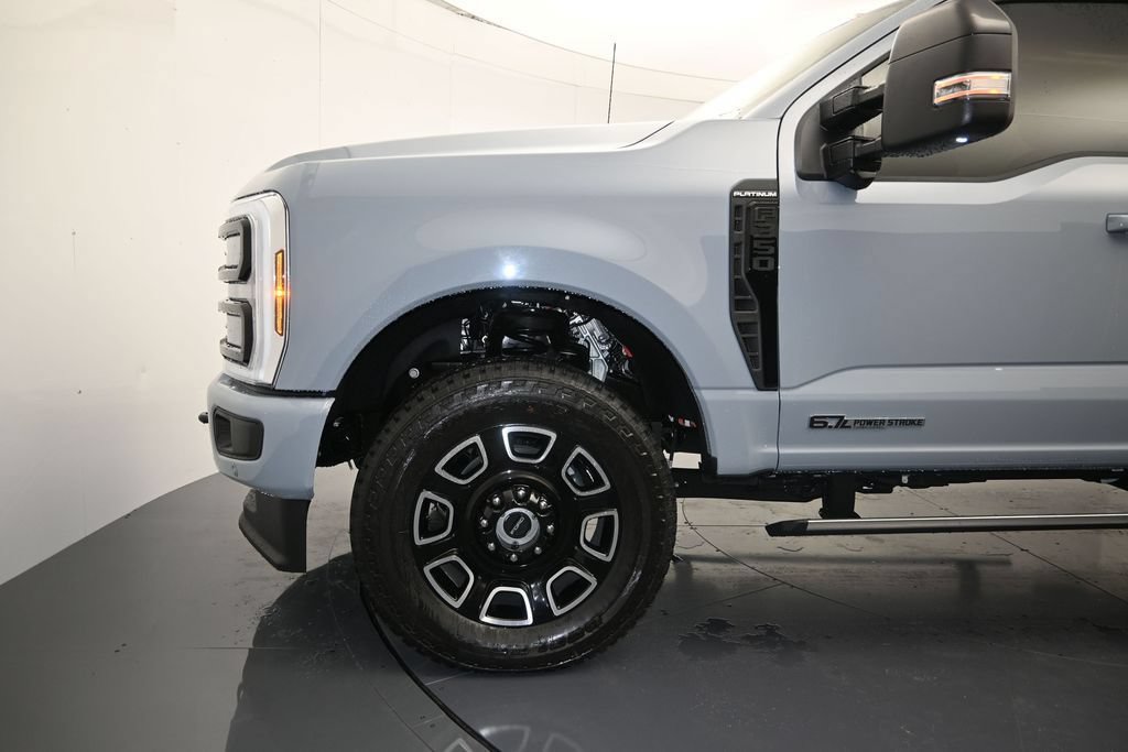 New 2026 Ford F350 Platinum AWD/4WD image 9