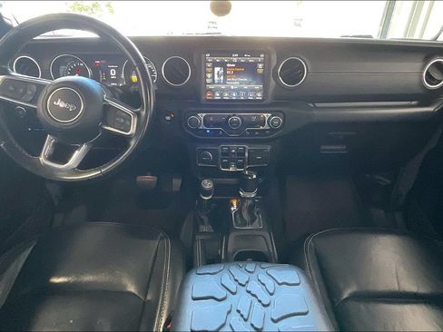 Used 2021 Jeep Wrangler Unlimited Sahara w/ Safety Group AWD/4WD image 6
