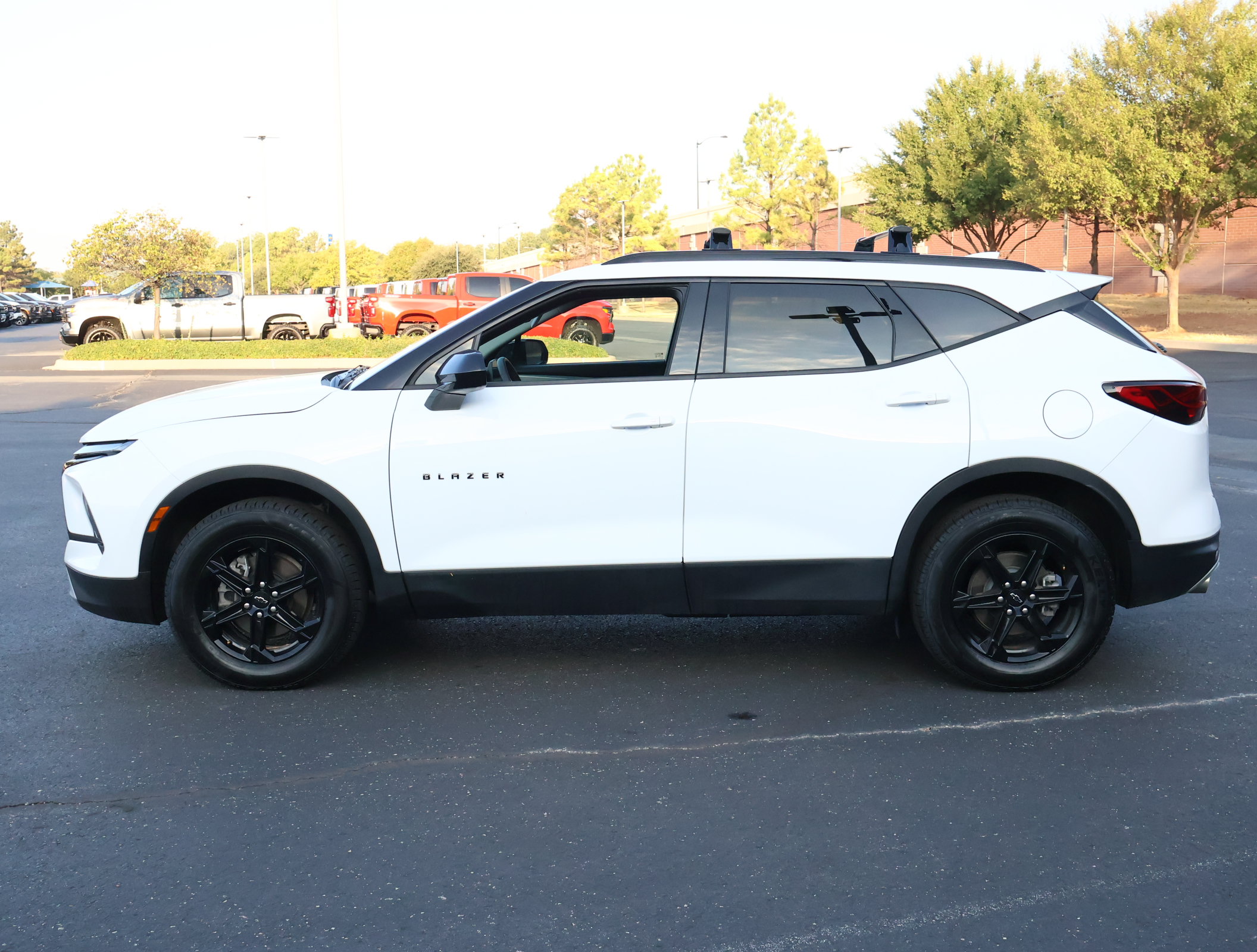 Used 2024 Chevrolet Blazer LT w/ Convenience Package FWD image 31