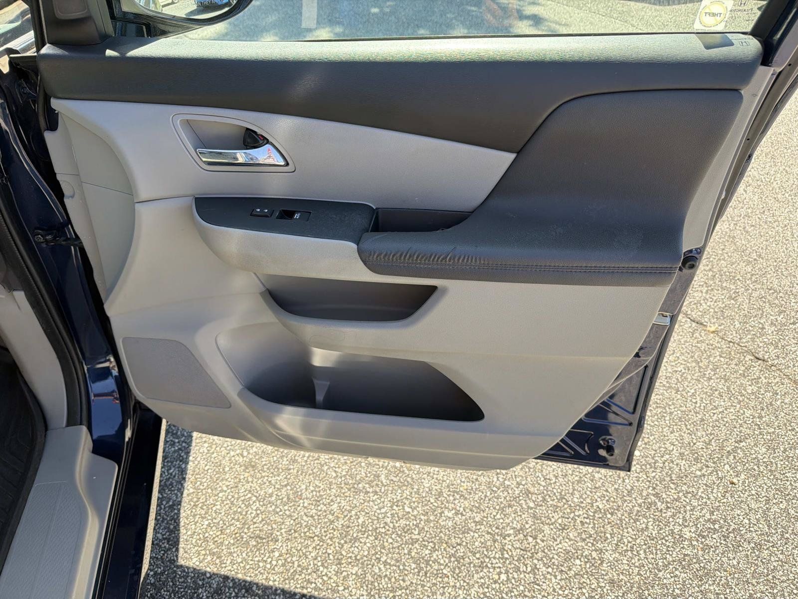 Used 2016 Honda Odyssey Touring image 15