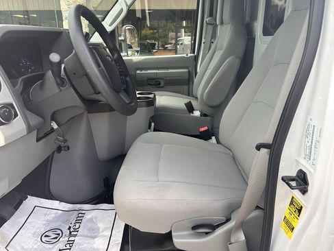 Certified 2026 Ford E-350 and Econoline 350 Super Duty w/ Power Equipment Group RWD image 8