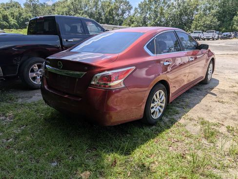 Used 2015 Nissan Altima 2.5 S w/ Power Driver Seat Package FWD image 5