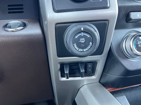 Used 2018 Ford F150 King Ranch w/ Equipment Group 601A Luxury AWD/4WD image 22