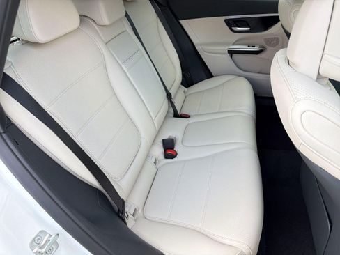 New 2026 Mercedes-Benz GLC 300 image 30