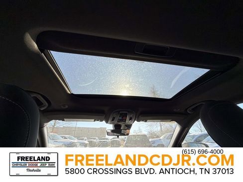 New 2025 Jeep Grand Cherokee Laredo X w/ Luxury Tech Group I image 17