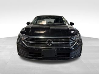 Used 2024 Volkswagen Jetta SE FWD video 2