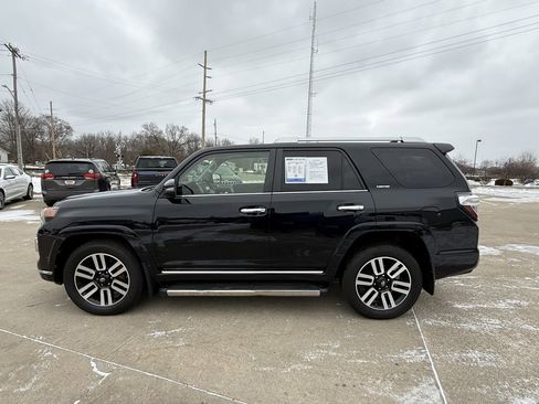 Used 2020 Toyota 4Runner Limited image 4