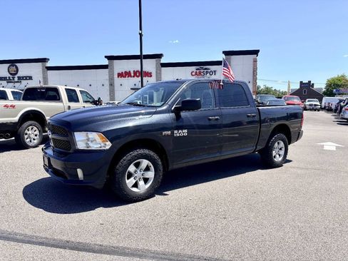 Used 2016 RAM 1500 Express AWD/4WD image 2