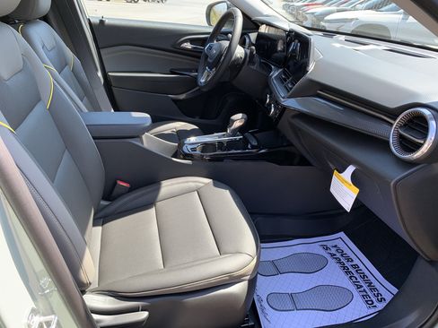 New 2026 Chevrolet Trax ACTIV FWD image 22