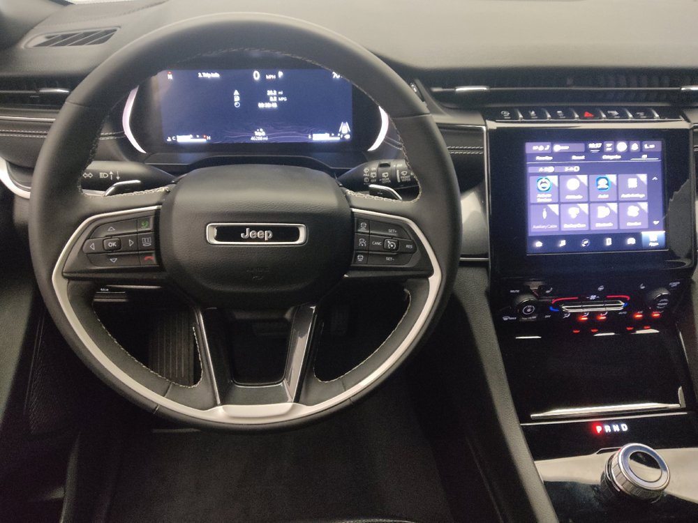 Used 2023 Jeep Grand Cherokee Altitude RWD image 22