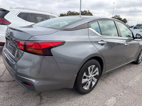 Used 2023 Nissan Altima 2.5 S image 4