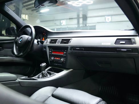 Used 2011 BMW 335is Coupe image 25